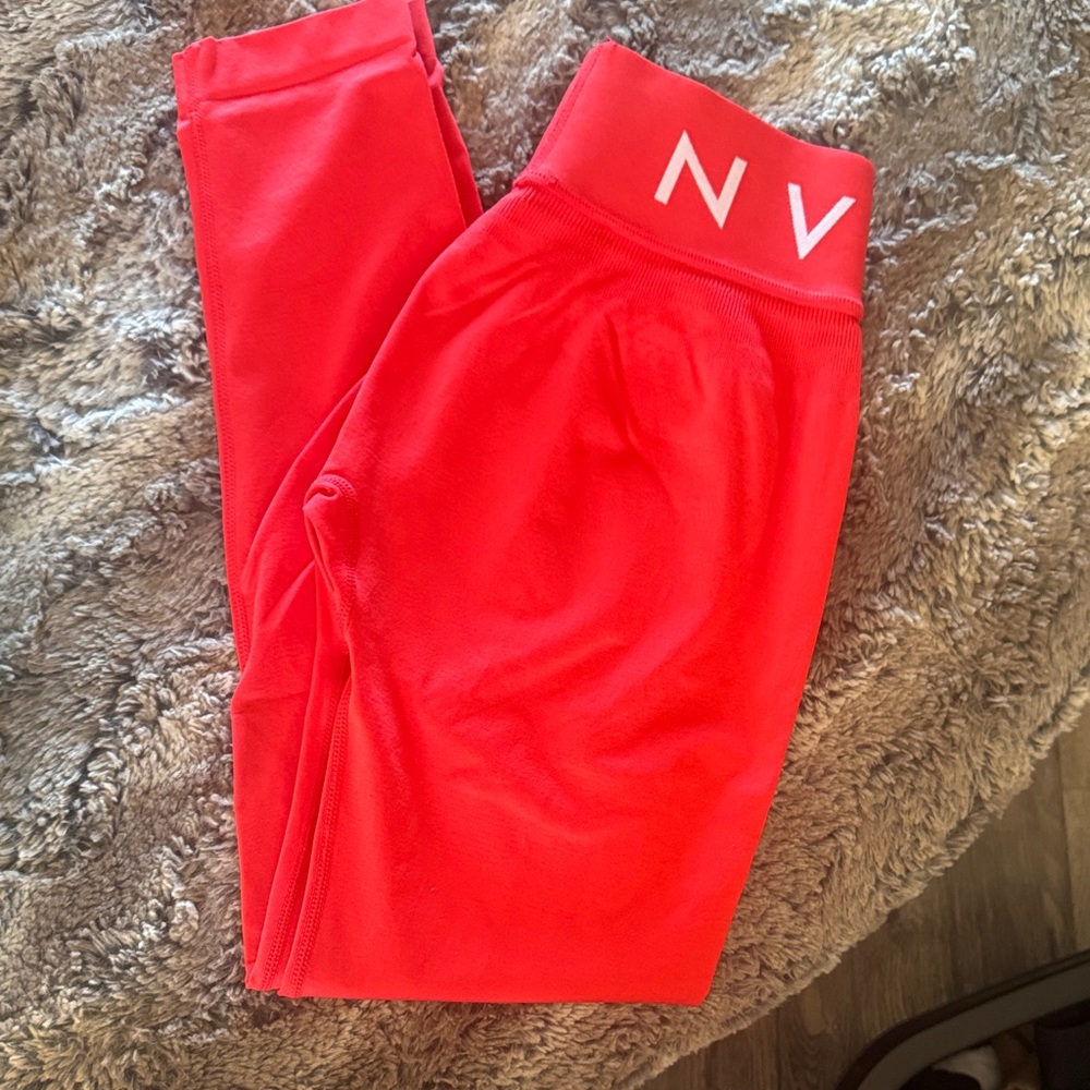 NVGTN Vibrant Red Leggings